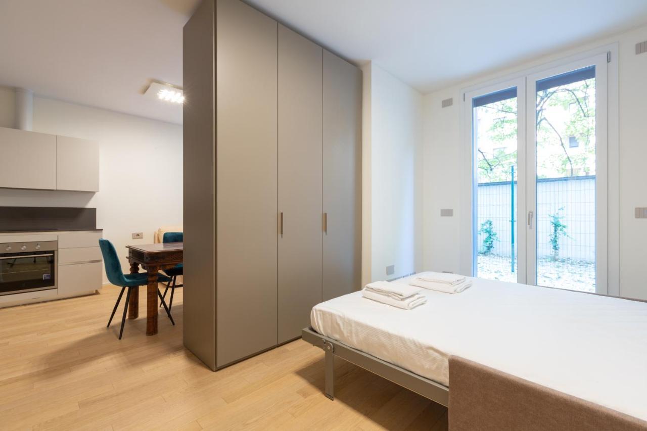 Cozy Flat With Parking Apartment Milano Exterior foto